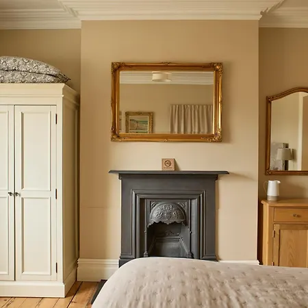 The Old School House *